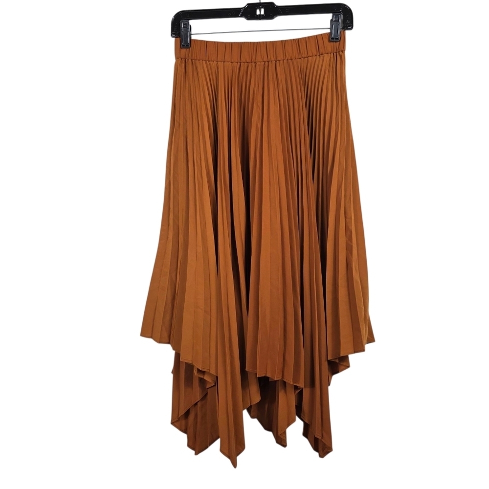 JW Anderson x uniqlo Pleated asymmetrical mid length skirt - Picture 3 of 4